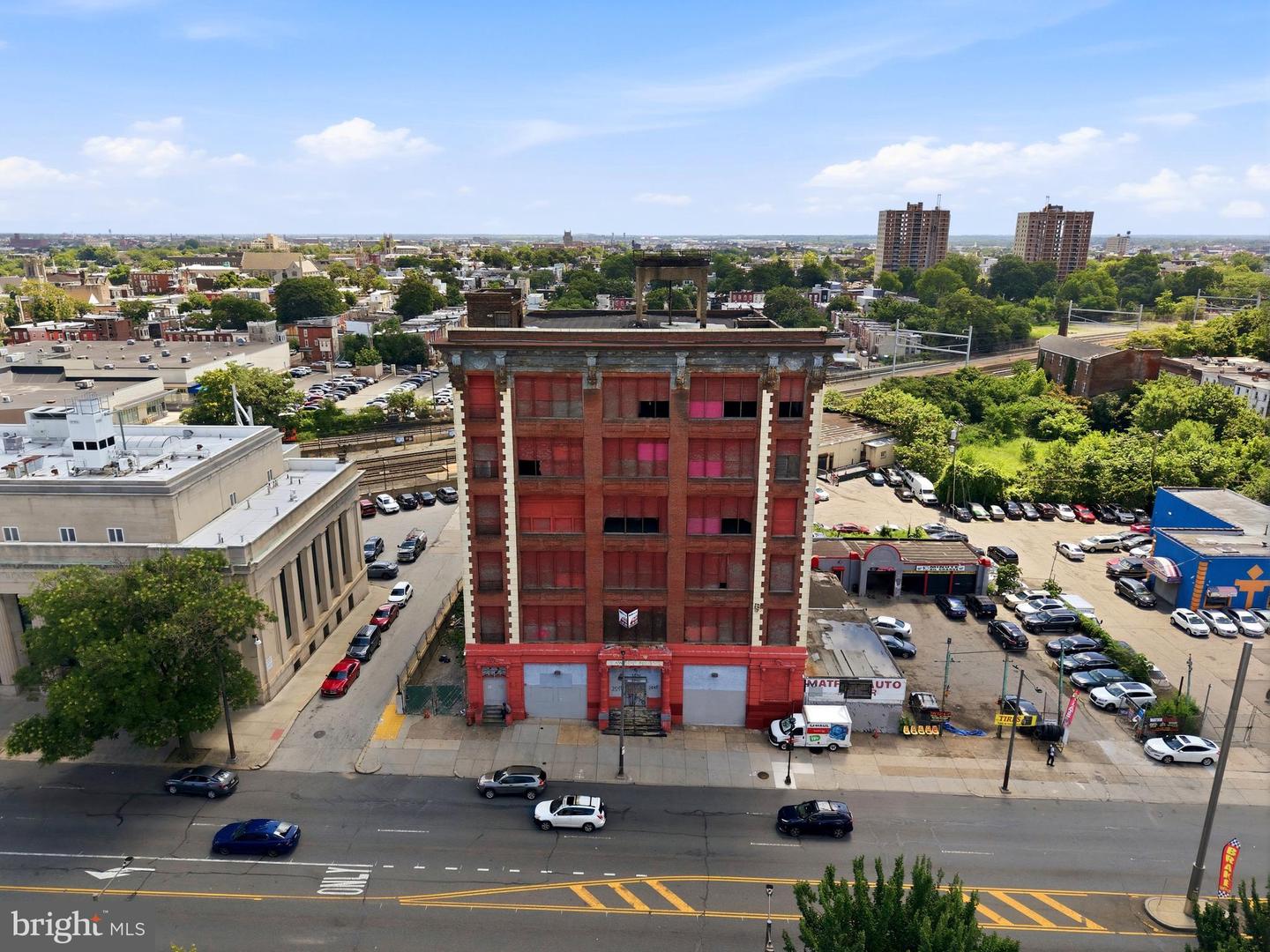 2509-2537 N Broad St Property Photo 16