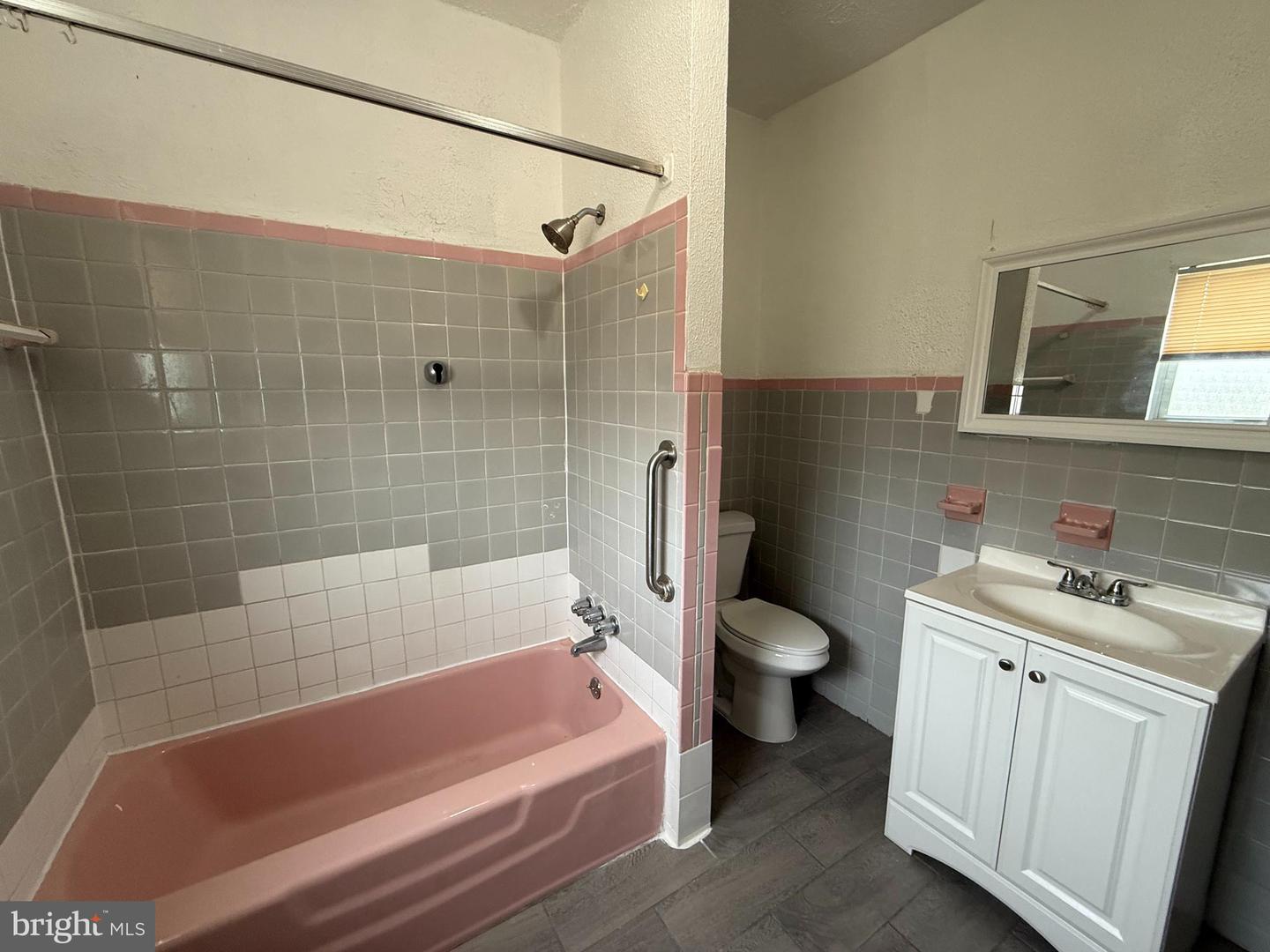 2528 S Beulah St Property Photo 10