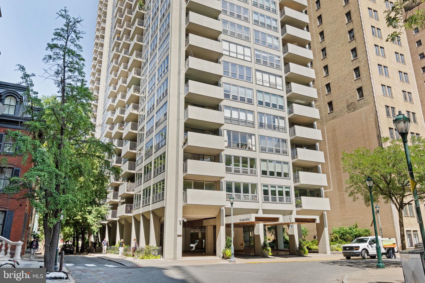 226-30 W Rittenhouse Sq #416 Property Photo 2