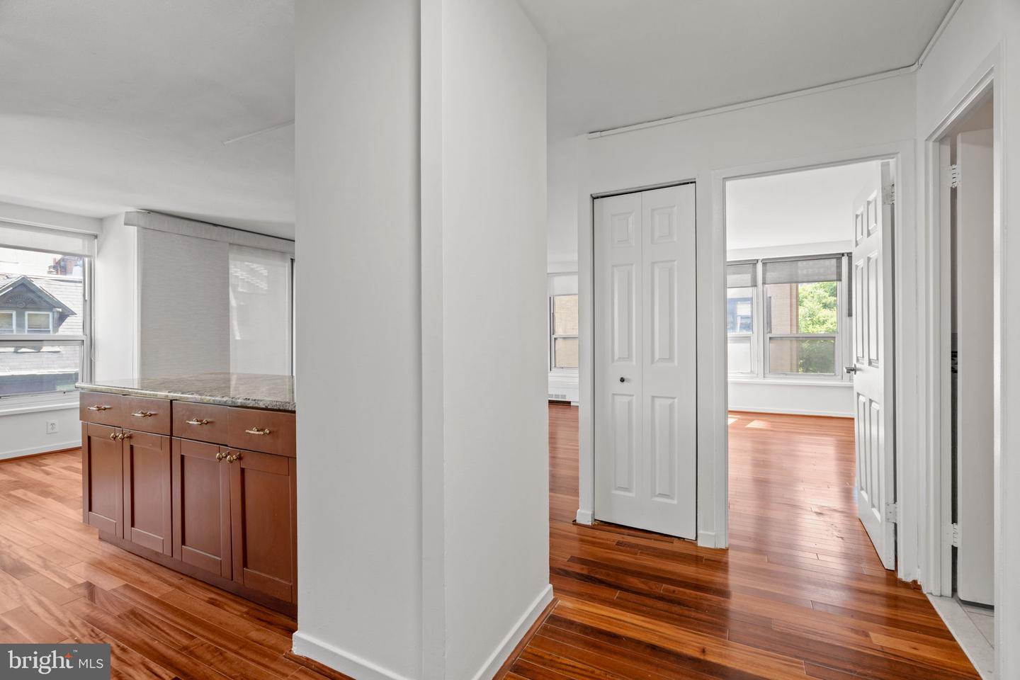 226-30 W Rittenhouse Sq #416 Property Photo 4