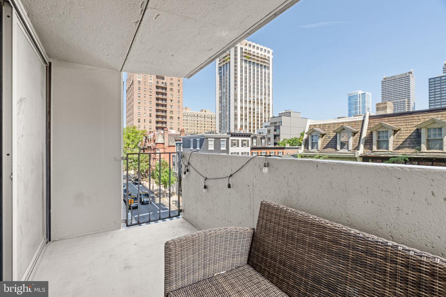 226-30 W Rittenhouse Sq #416 Property Photo 16