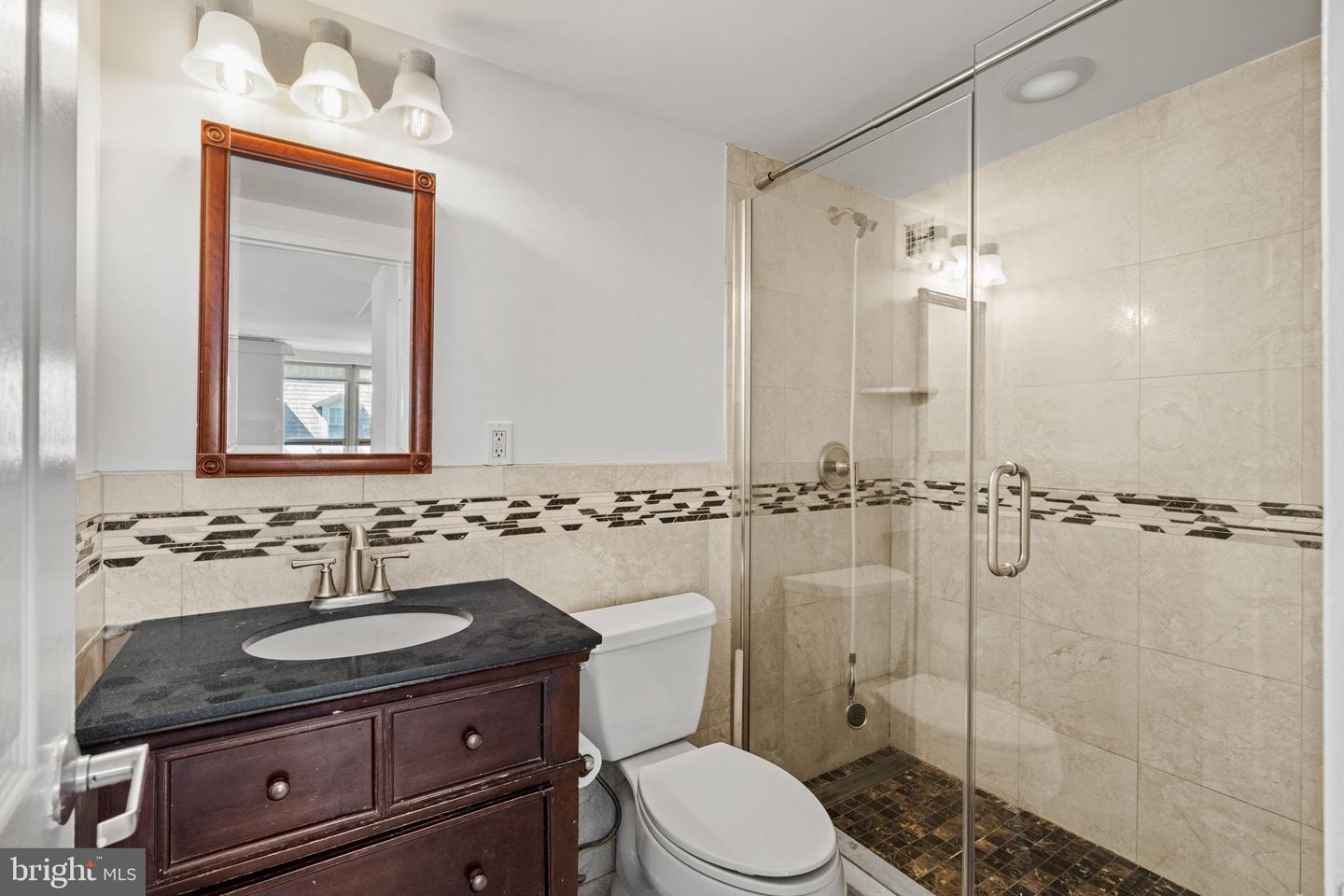 226-30 W Rittenhouse Sq #416 Property Photo 17