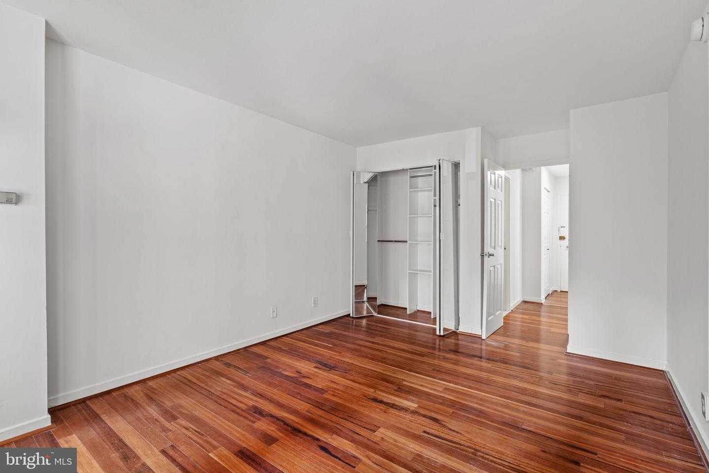 226-30 W Rittenhouse Sq #416 Property Photo 21
