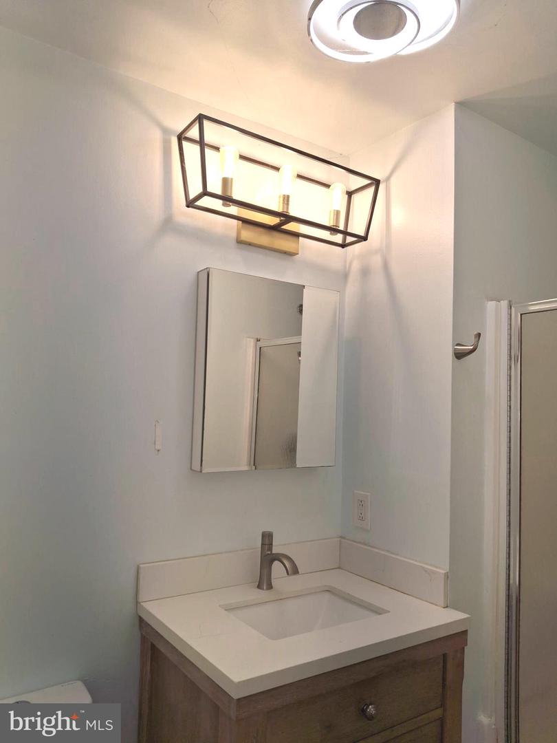 317 N 33rd St #1 Property Photo 18