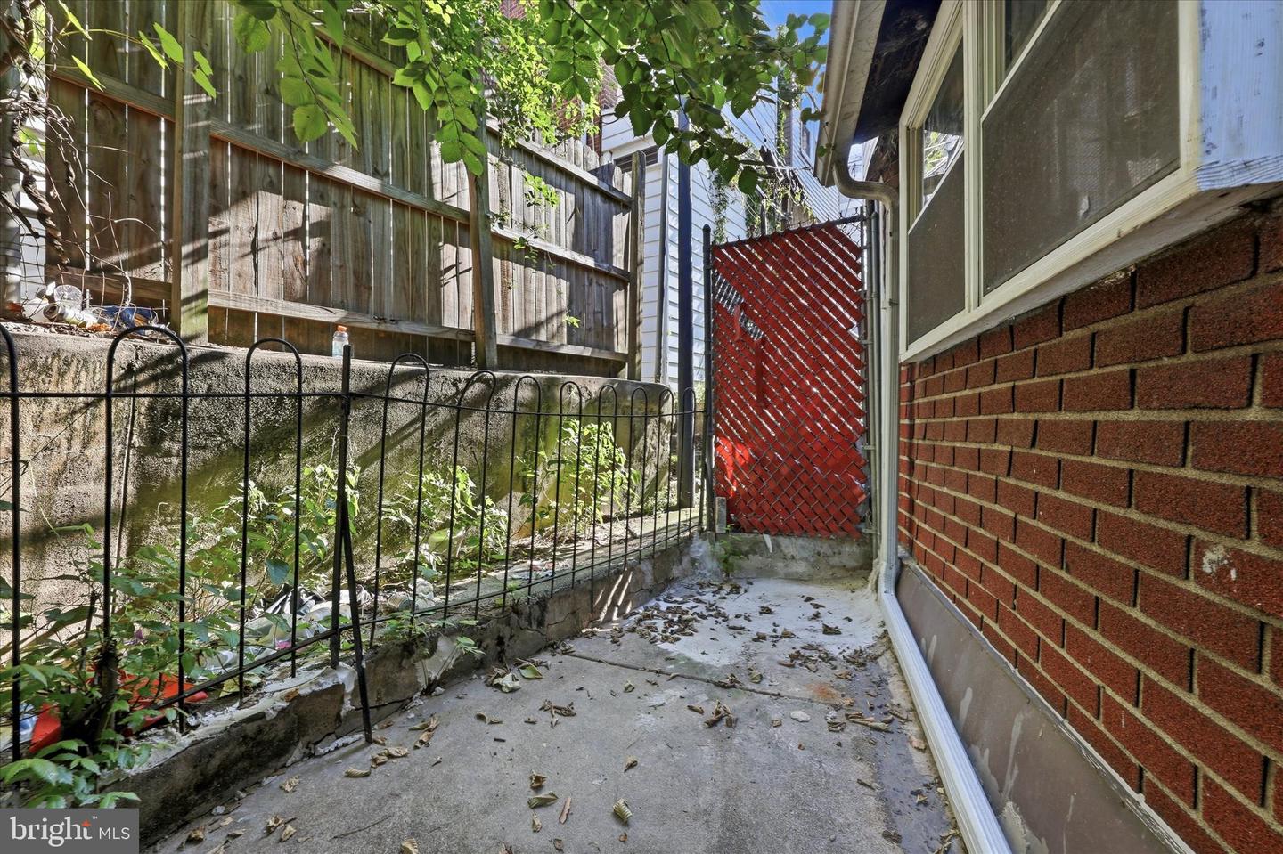 5329 Turner St Property Photo 8