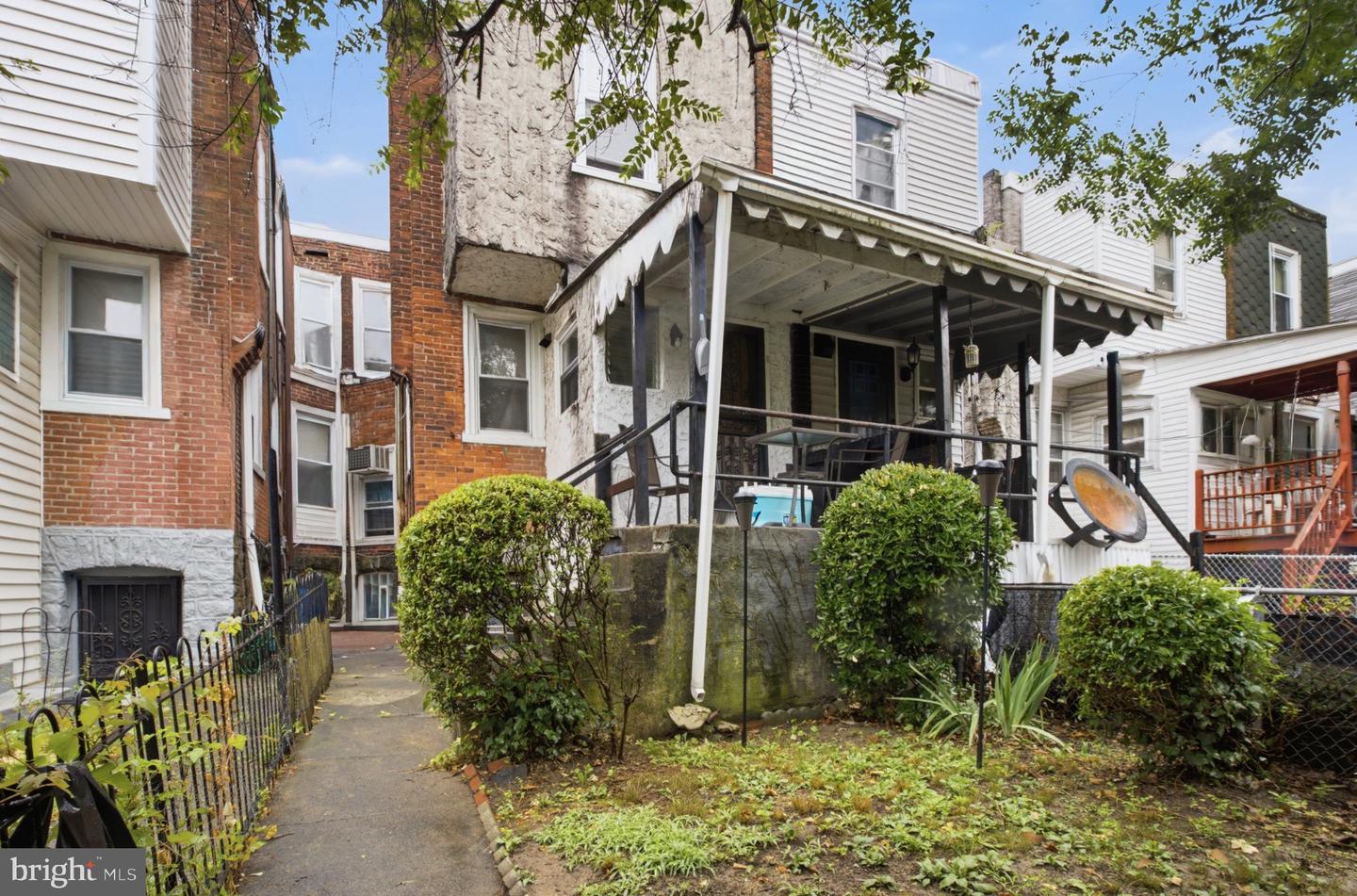 6023 Webster St Property Photo 25