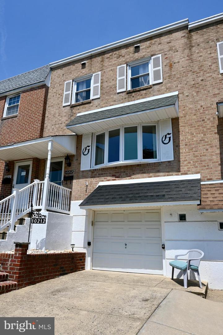 10212 Woburn Pl Property Photo 2