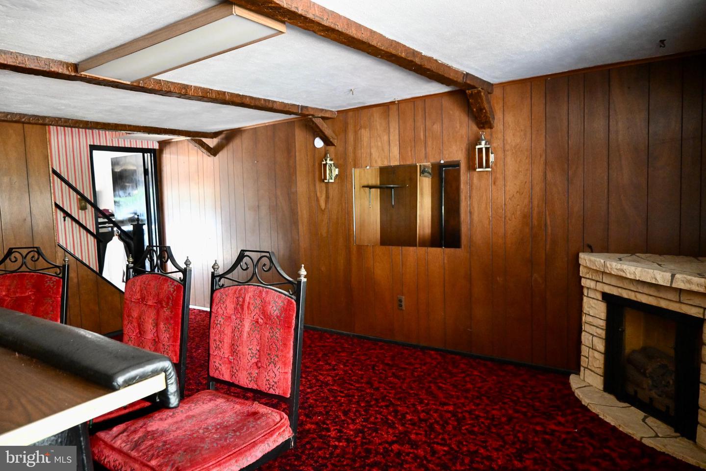 10212 Woburn Pl Property Photo 14