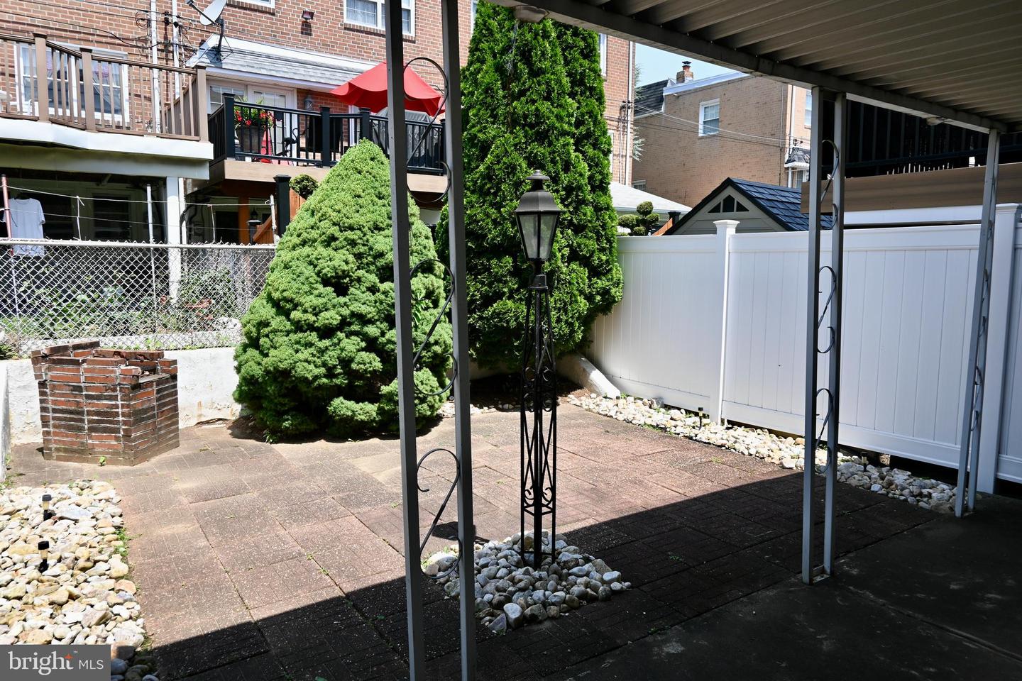 10212 Woburn Pl Property Photo 15