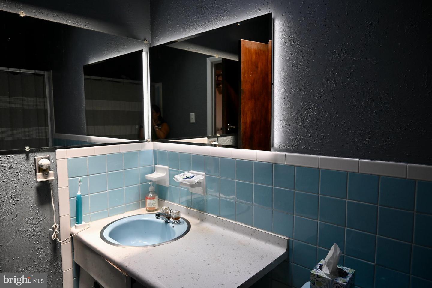 10212 Woburn Pl Property Photo 20