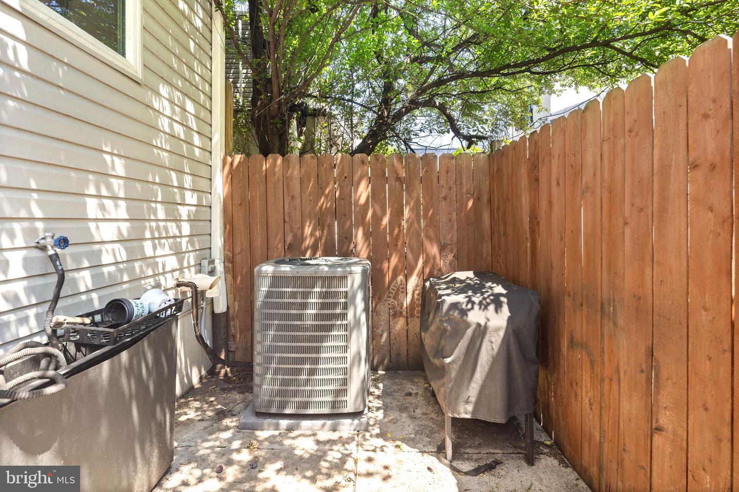 2217 Palethorp St Property Photo 30