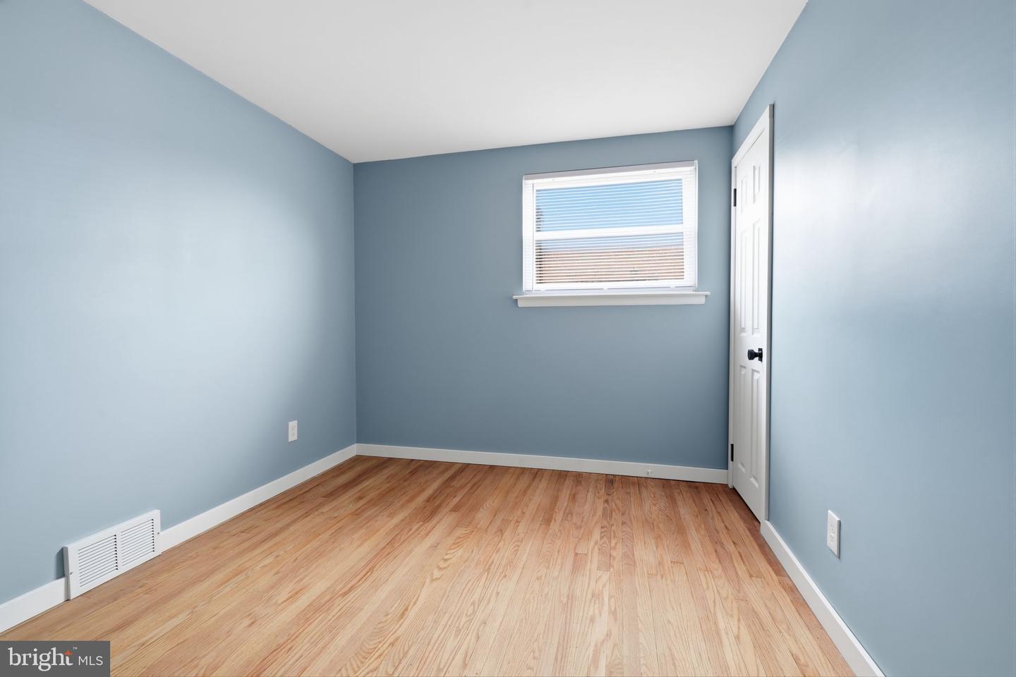 2713 Clayton St Property Photo 19