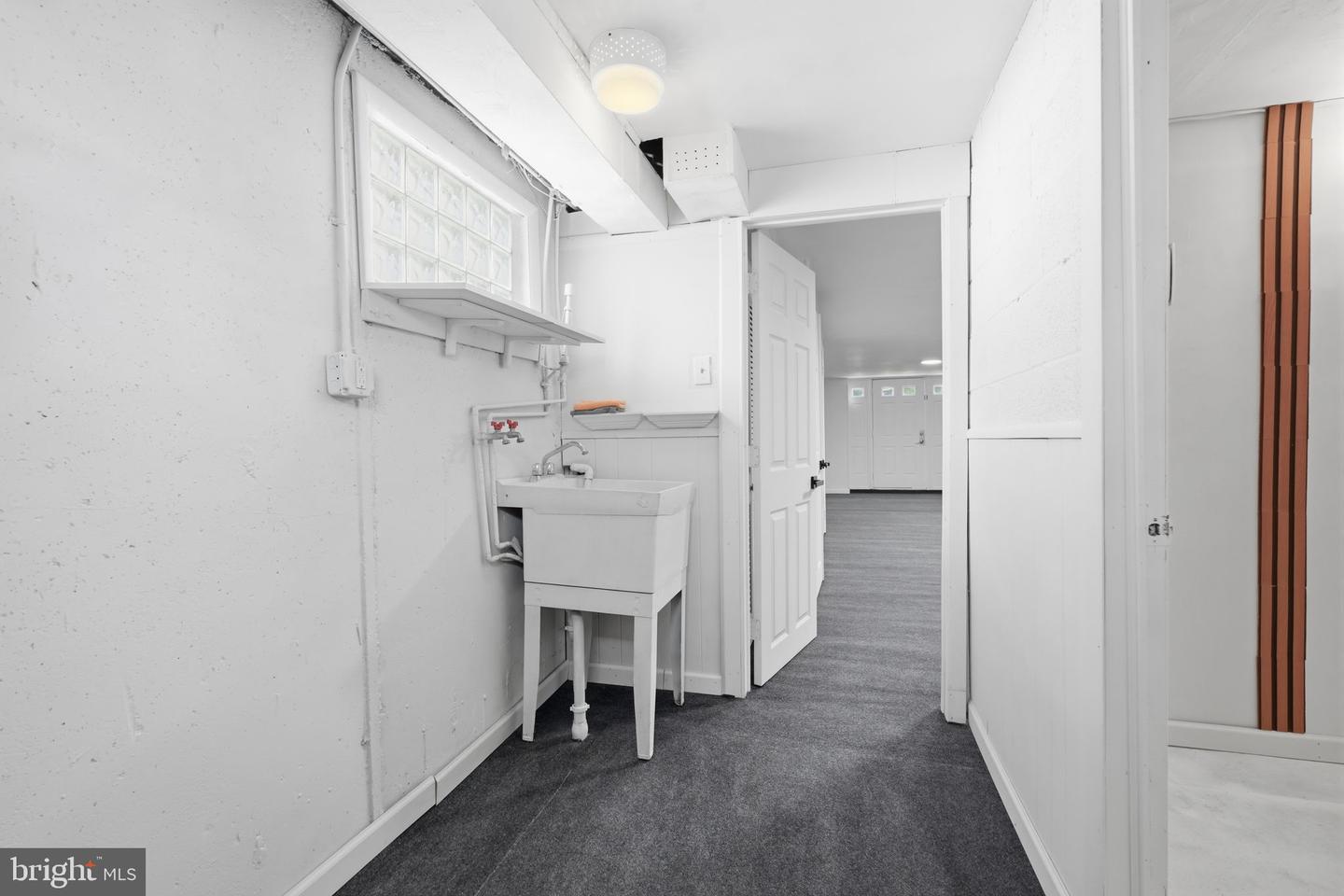2713 Clayton St Property Photo 28