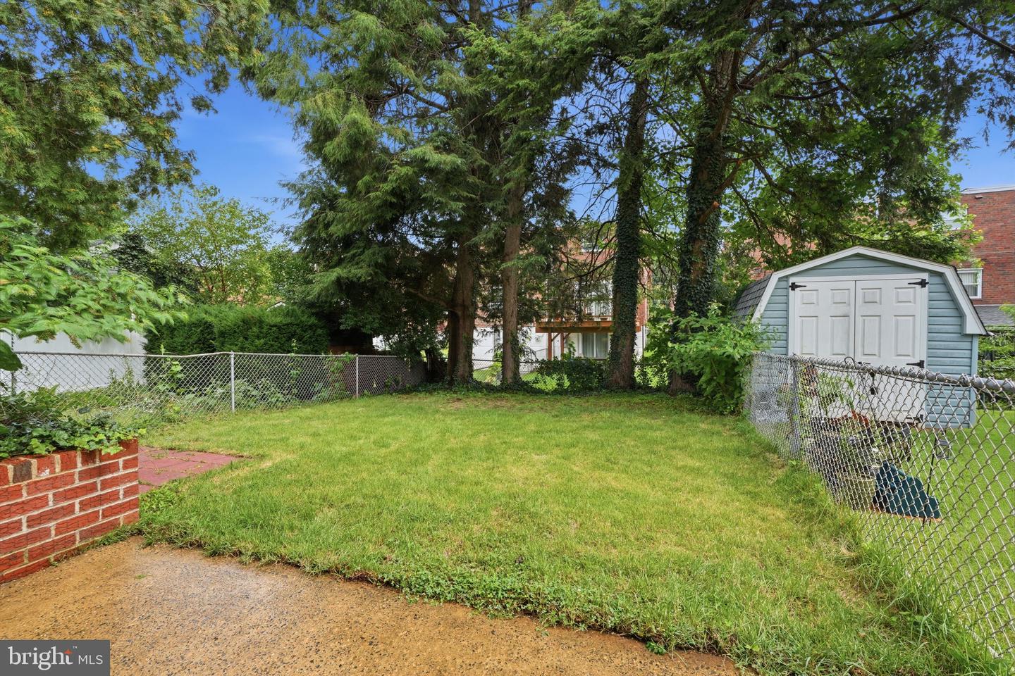 2713 Clayton St Property Photo 31