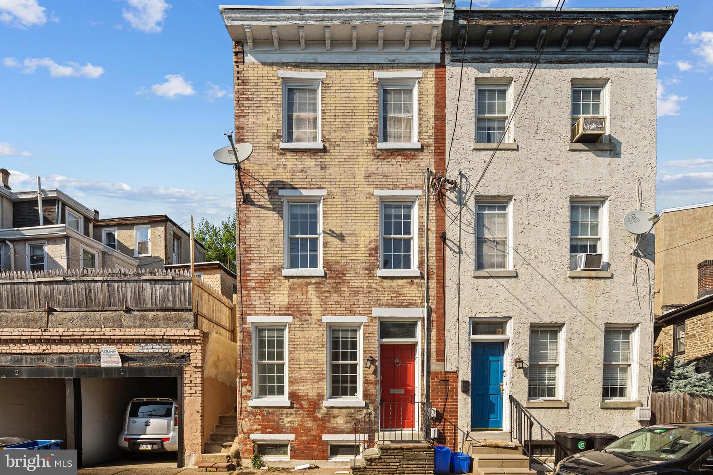 4447 BAKER ST Property Photo 1