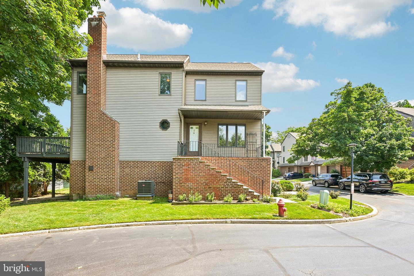 8816 Ridge Ave #17 Property Photo 1