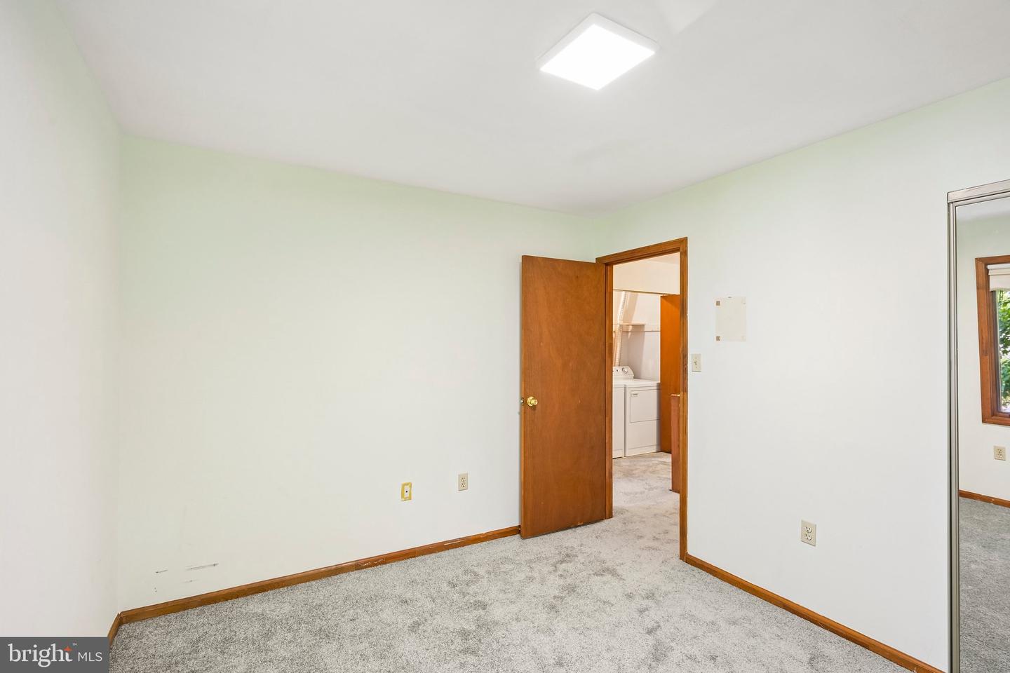 8816 Ridge Ave #17 Property Photo 28