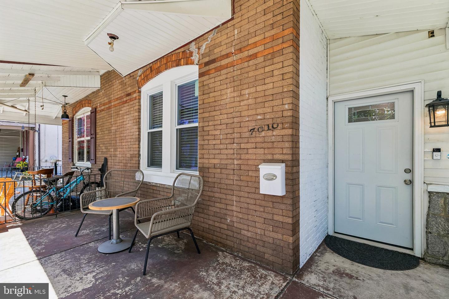 7010 Hegerman St Property Photo 4