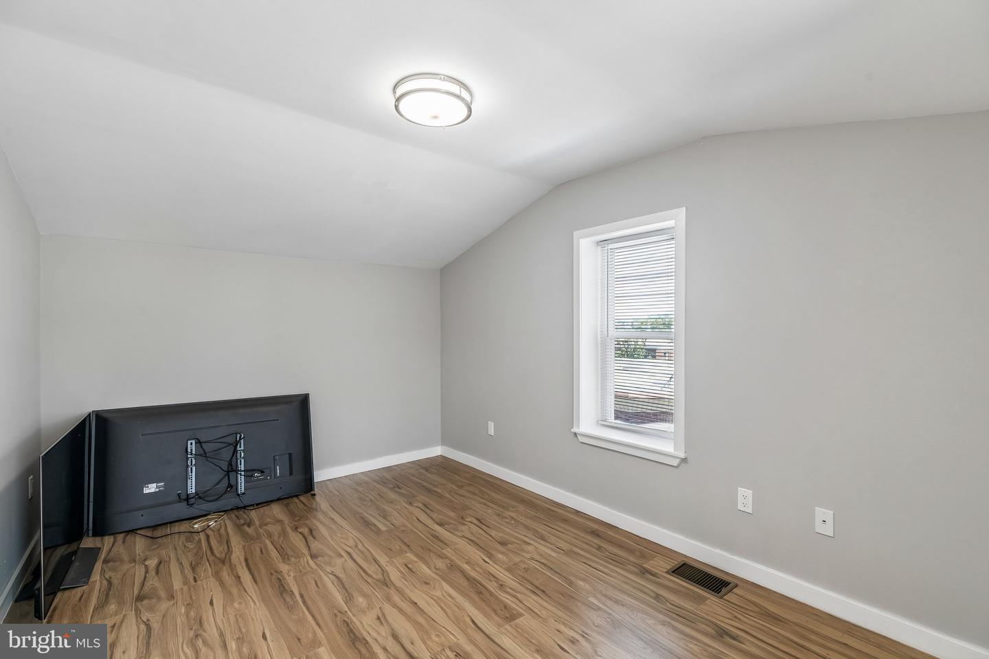 7010 Hegerman St Property Photo 26