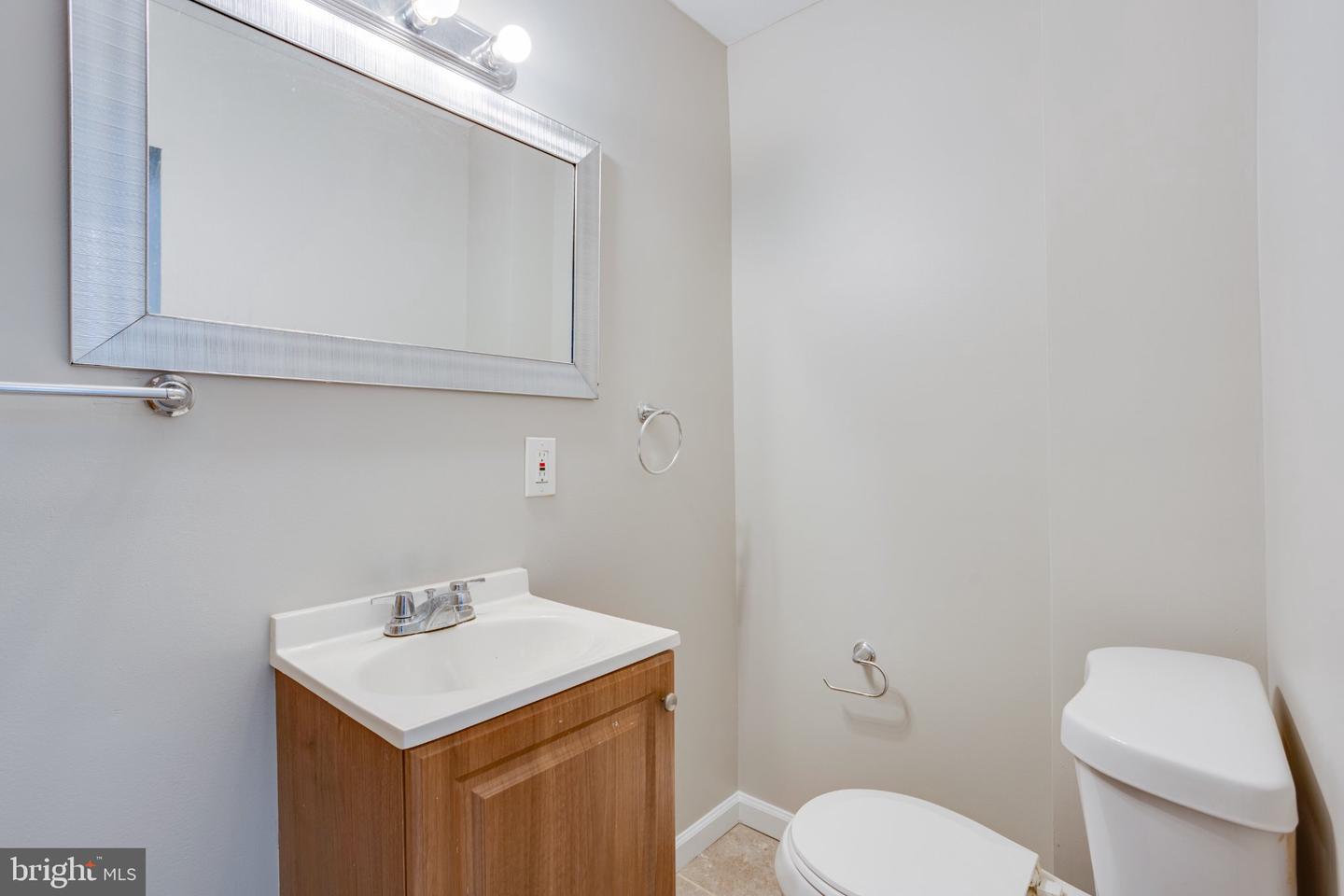 4544 Ritchie St Property Photo 8