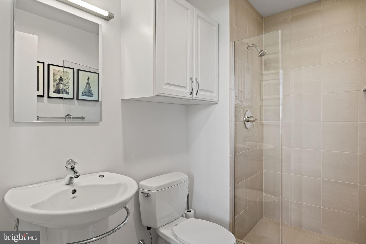 319 Vine St #307 Property Photo 15