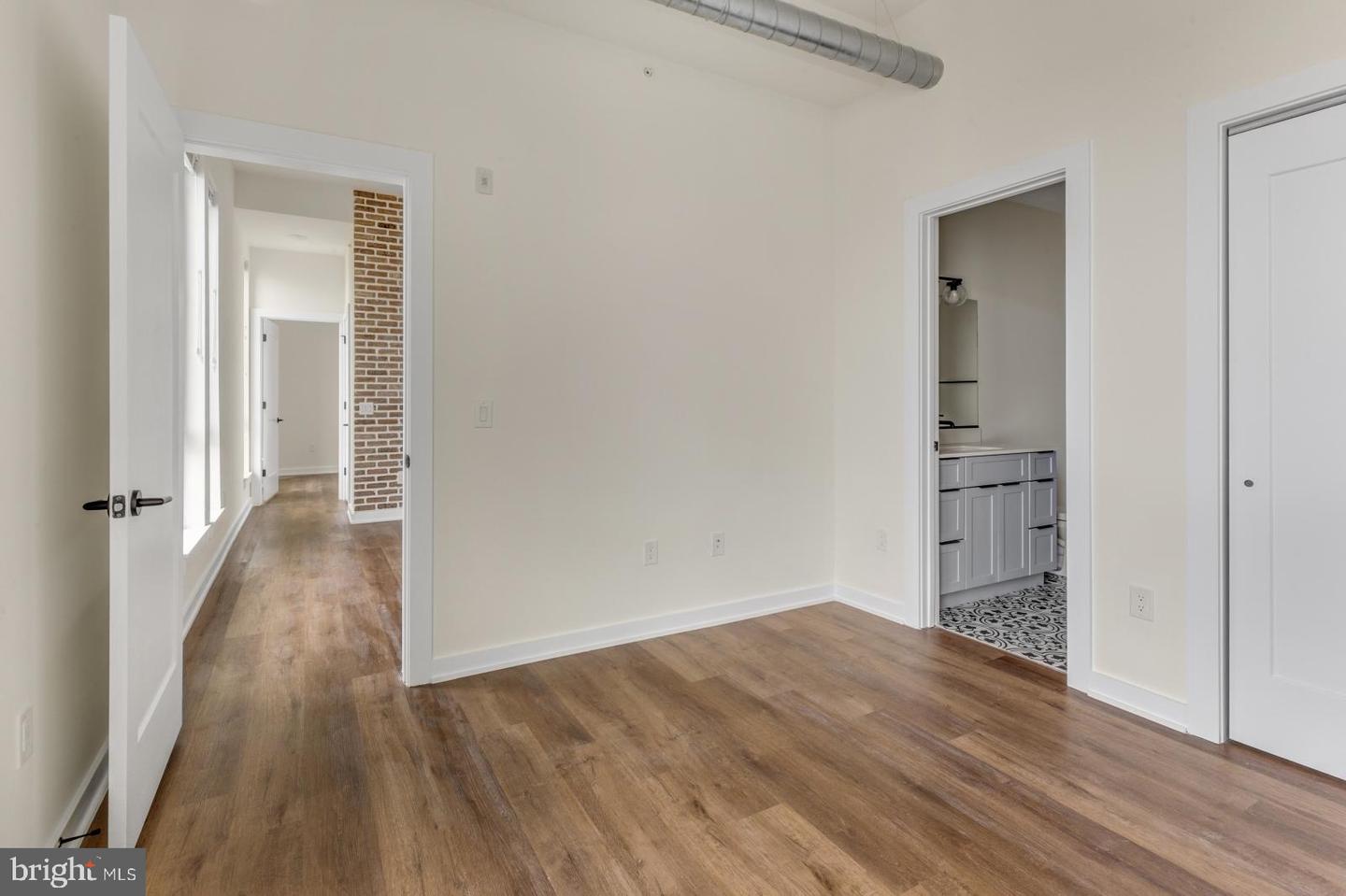 2401 Frankford Ave #4b Property Photo 15