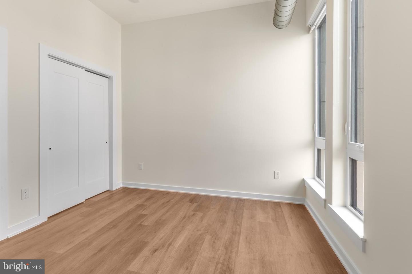 2401 Frankford Ave #4b Property Photo 16