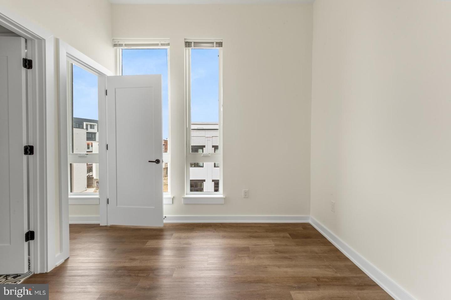 2401 Frankford Ave #4b Property Photo 23