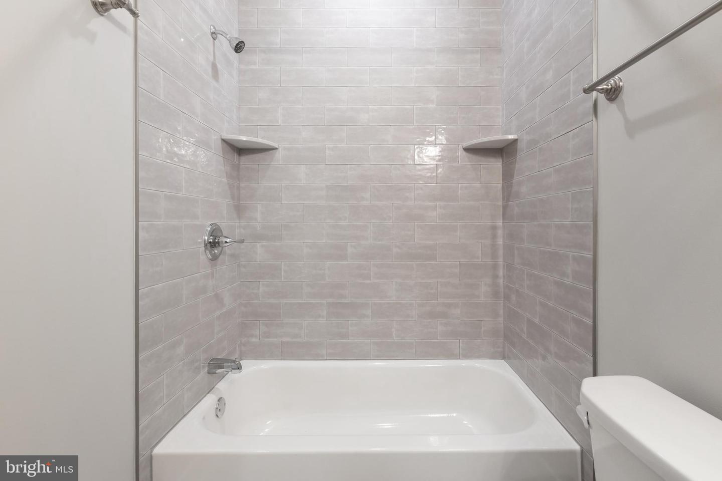 2537 N Howard St #1 Property Photo 15