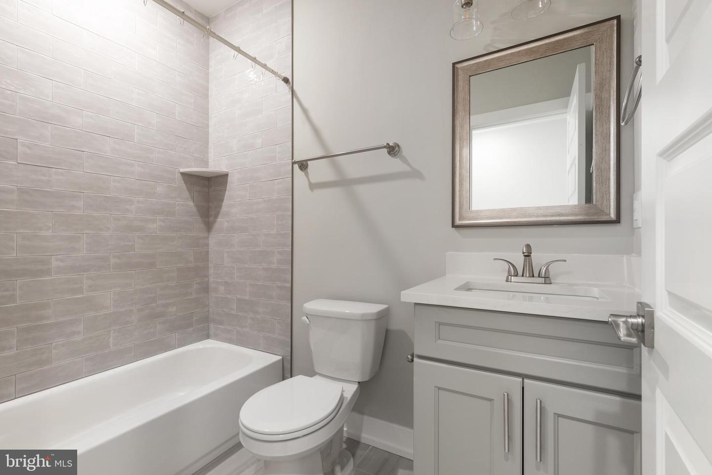 2537 N Howard St #1 Property Photo 16