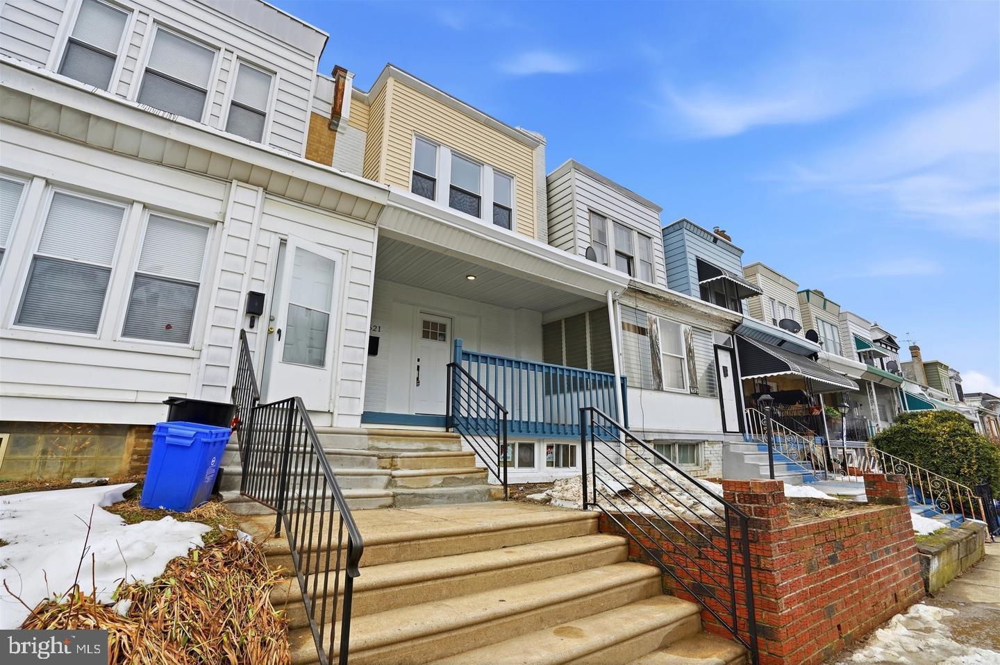 6621 N Uber St Property Photo 1