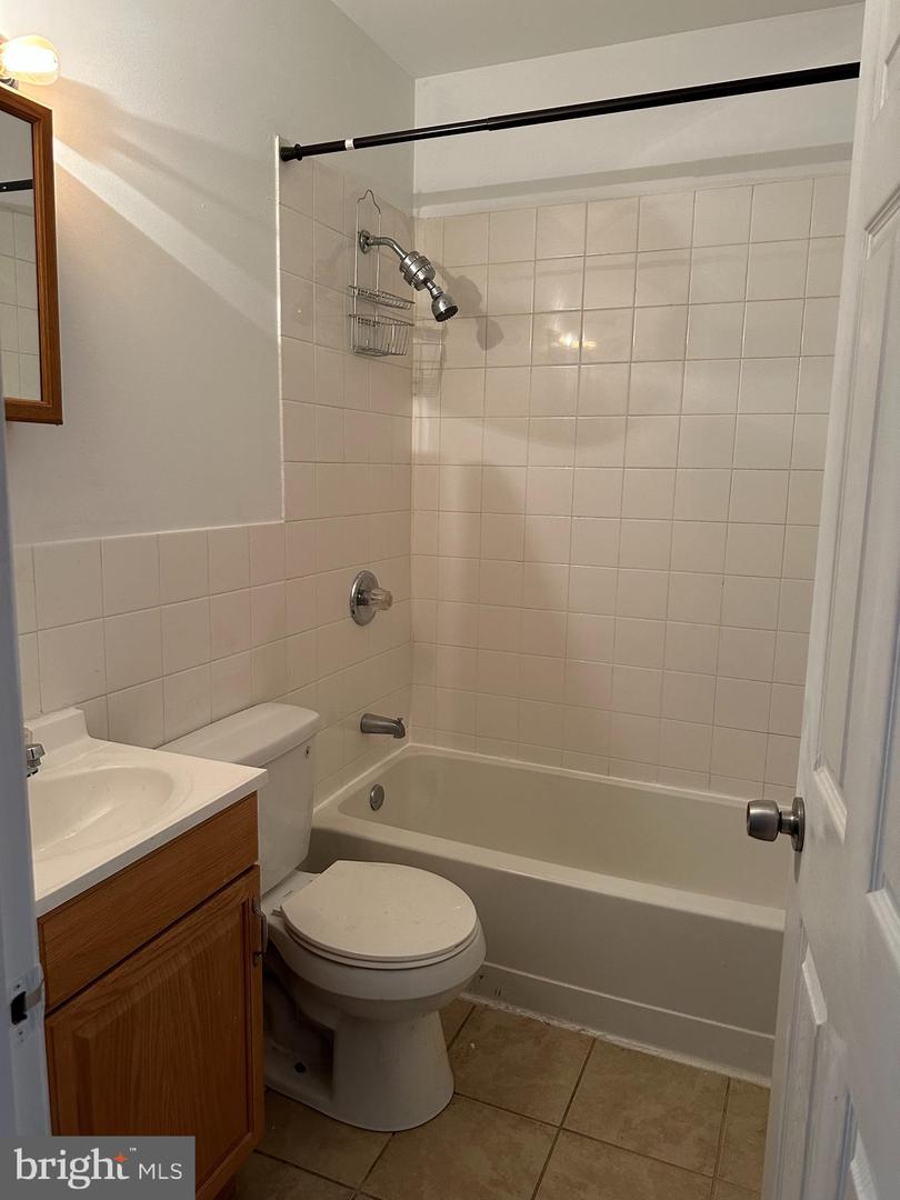 3808 Spring Garden St Property Photo 8