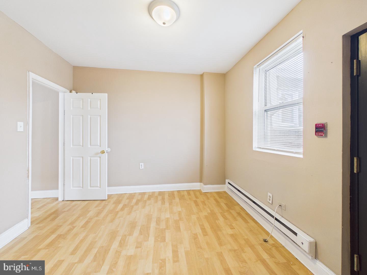 207 S 60th St Property Photo 4