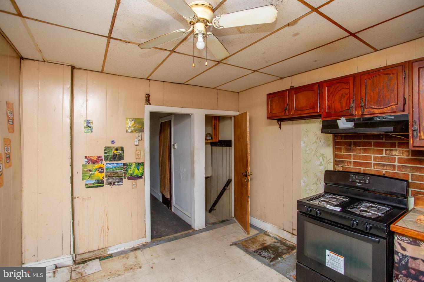 814 E Woodlawn St Property Photo 27