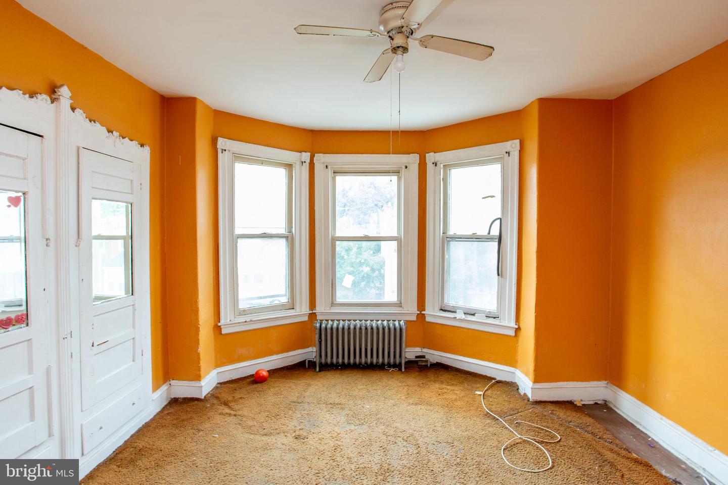 814 E Woodlawn St Property Photo 36