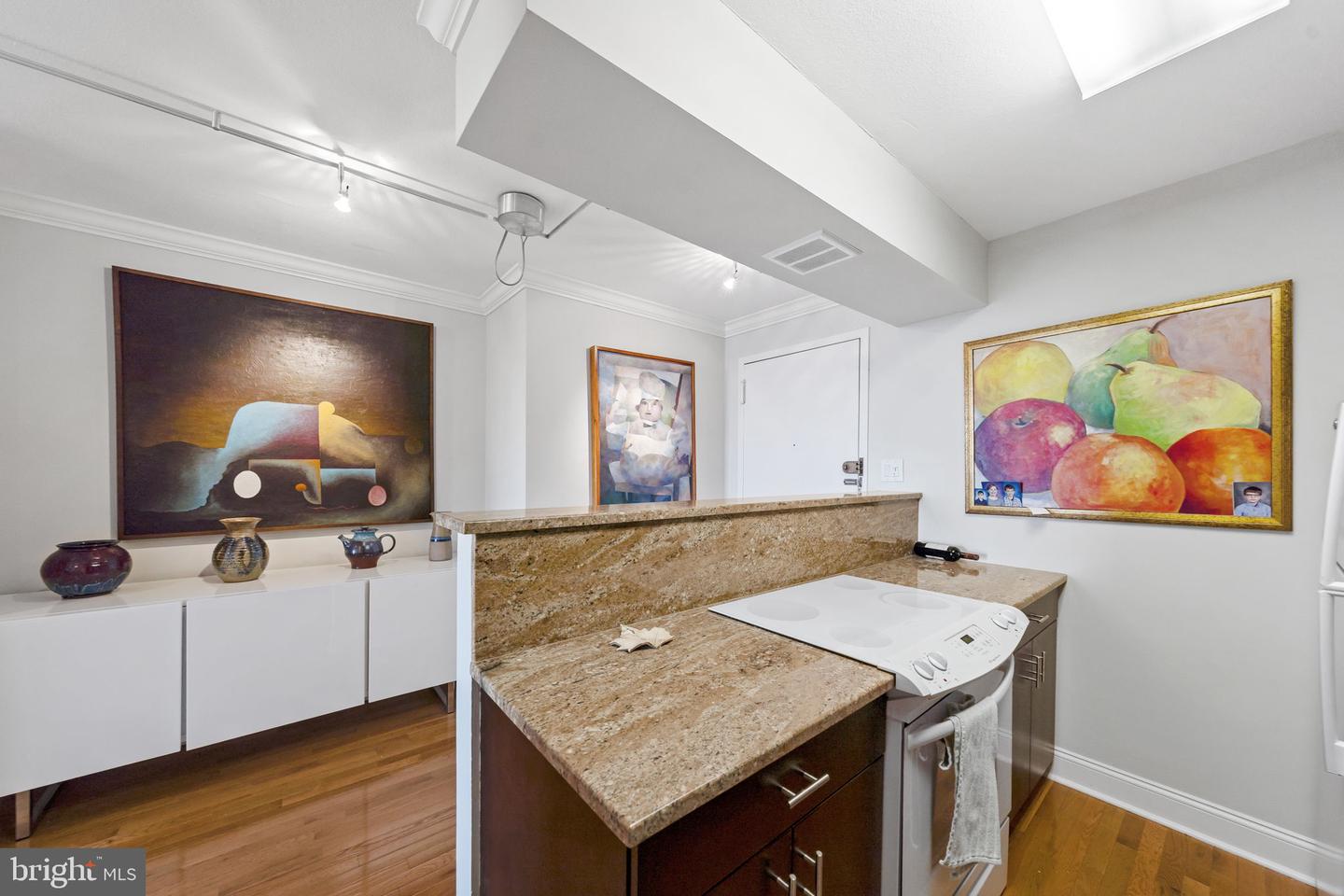 1901 John F Kennedy Blvd #1903 Property Photo 18