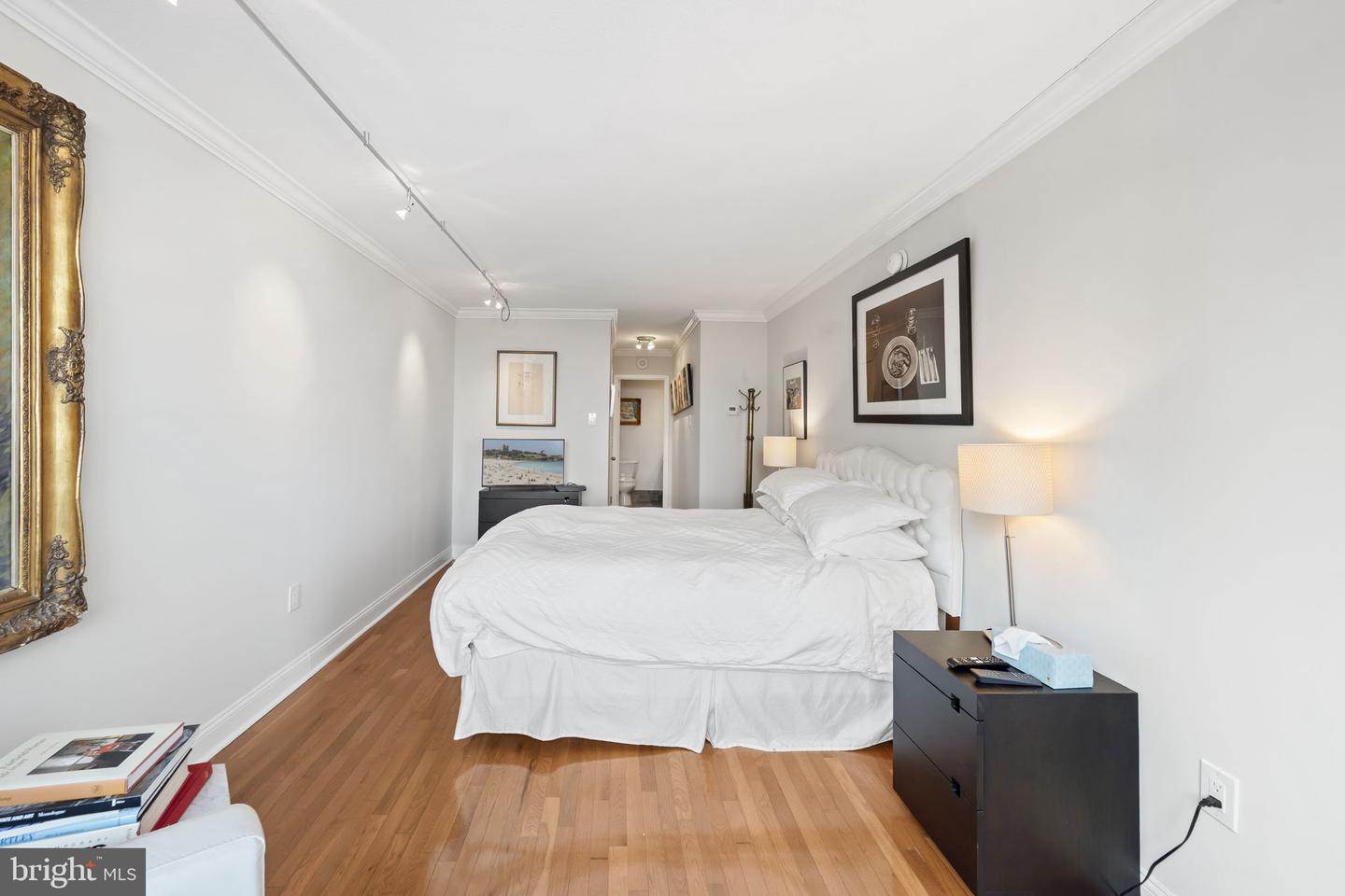 1901 John F Kennedy Blvd #1903 Property Photo 22