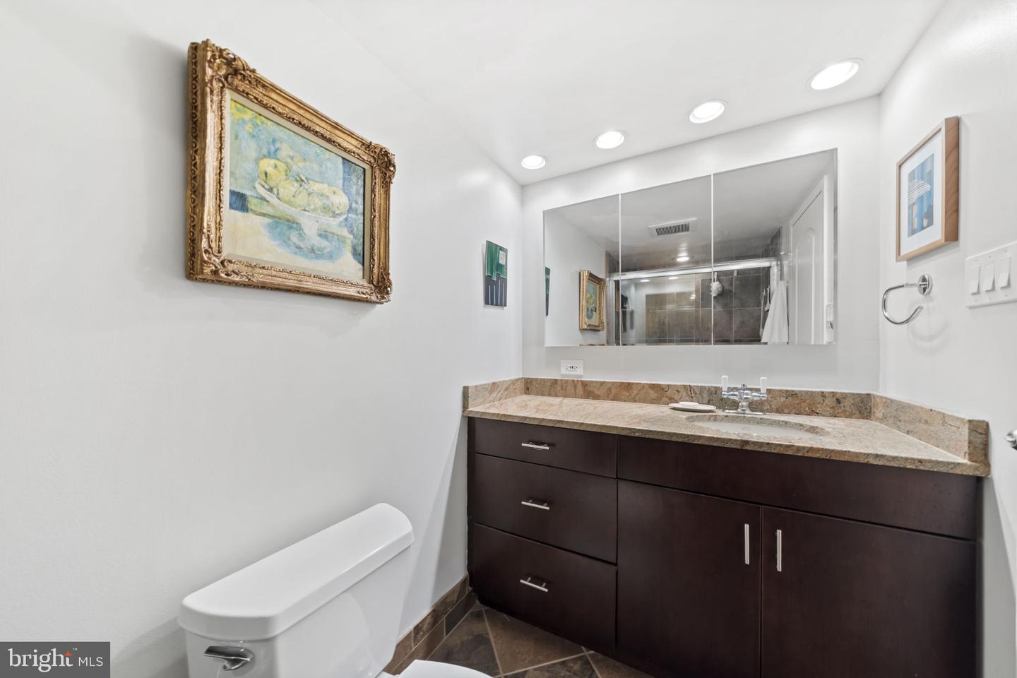 1901 John F Kennedy Blvd #1903 Property Photo 28