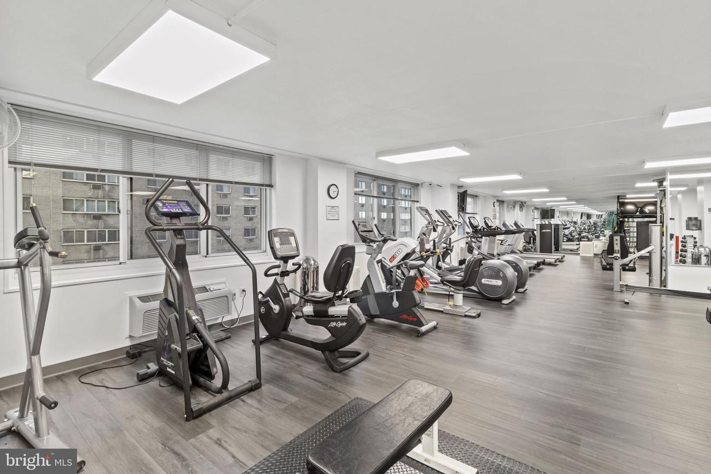1901 John F Kennedy Blvd #1903 Property Photo 41