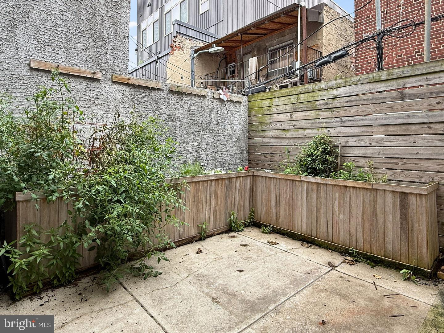 1267 S 21st St Property Photo 14
