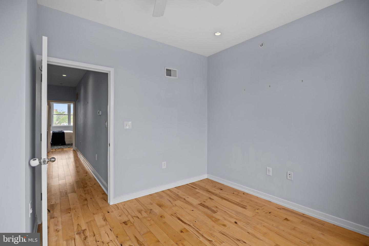 1267 S 21st St Property Photo 29