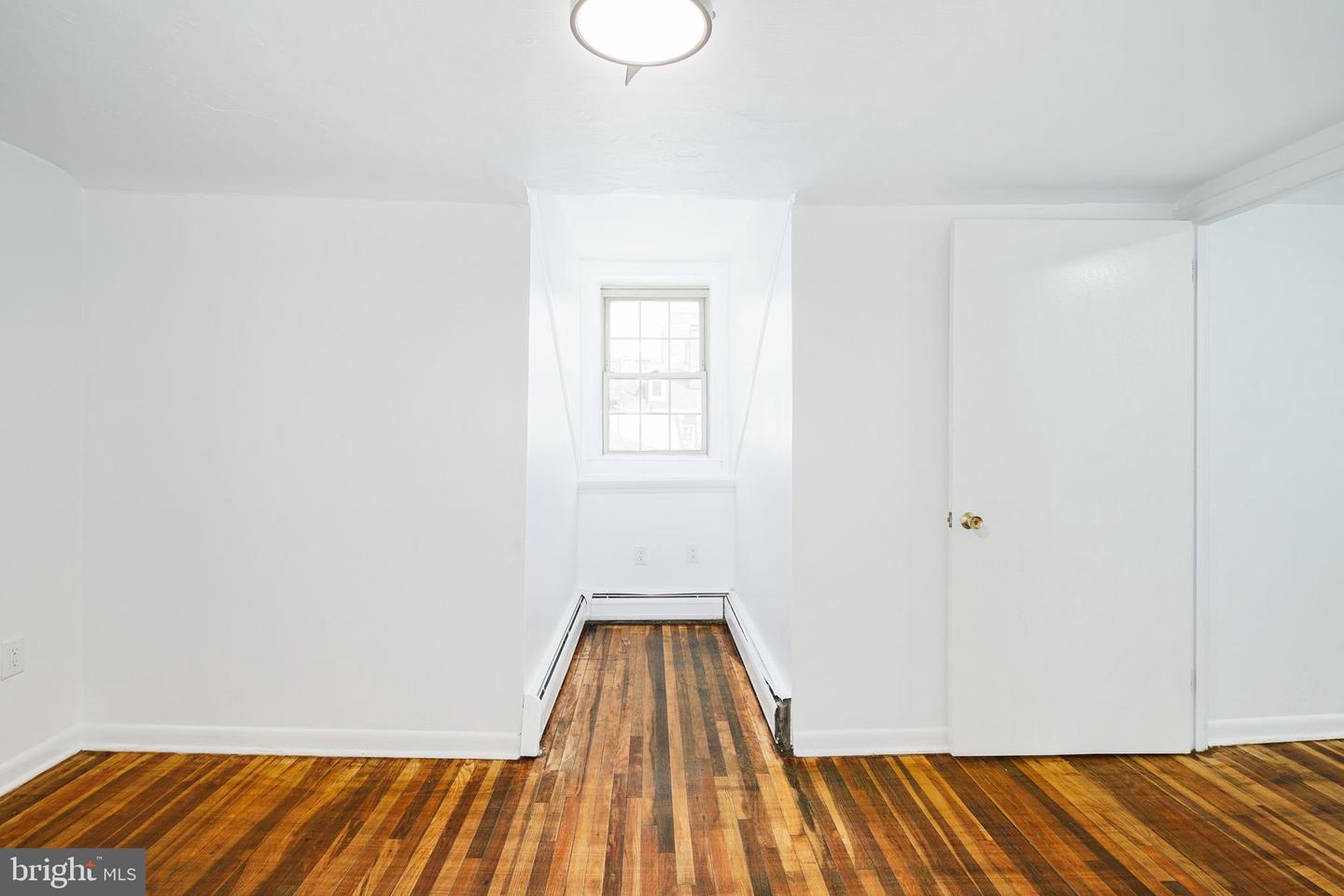 1024 Pine St Property Photo 23