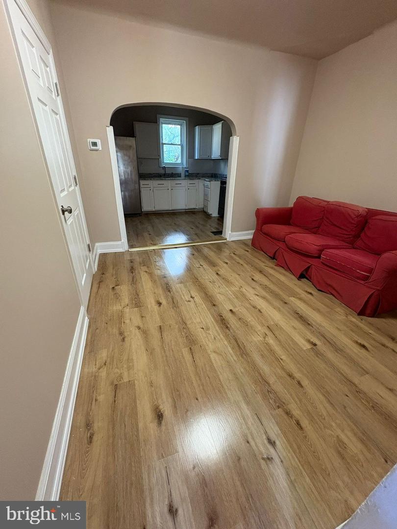 3203 Winter St Property Photo 5