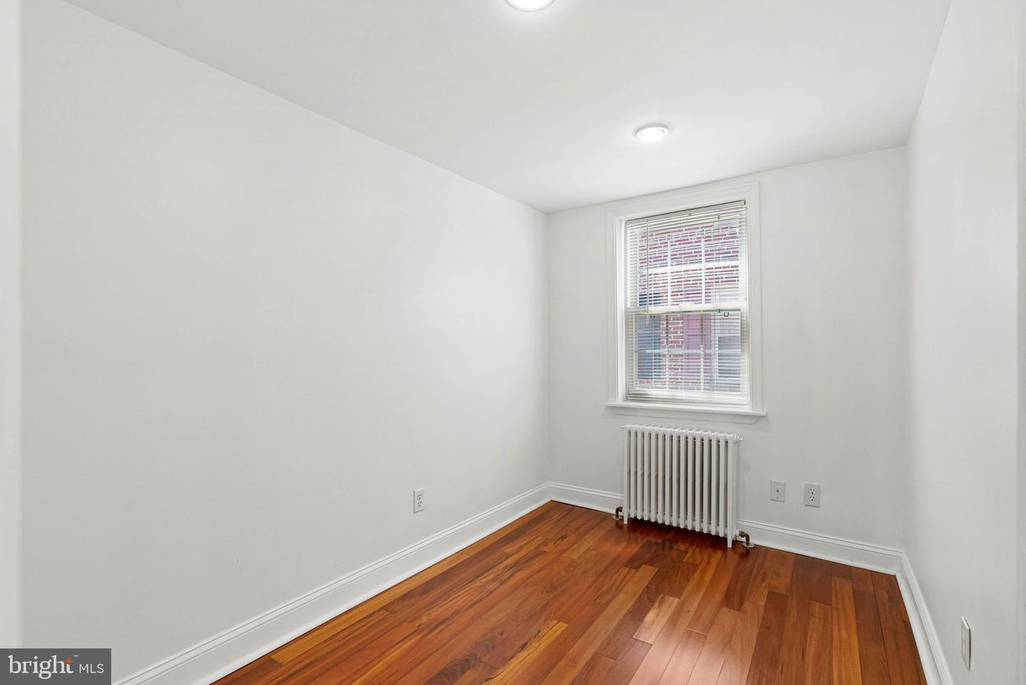 525-r Fitzwater St #3 Property Photo 10