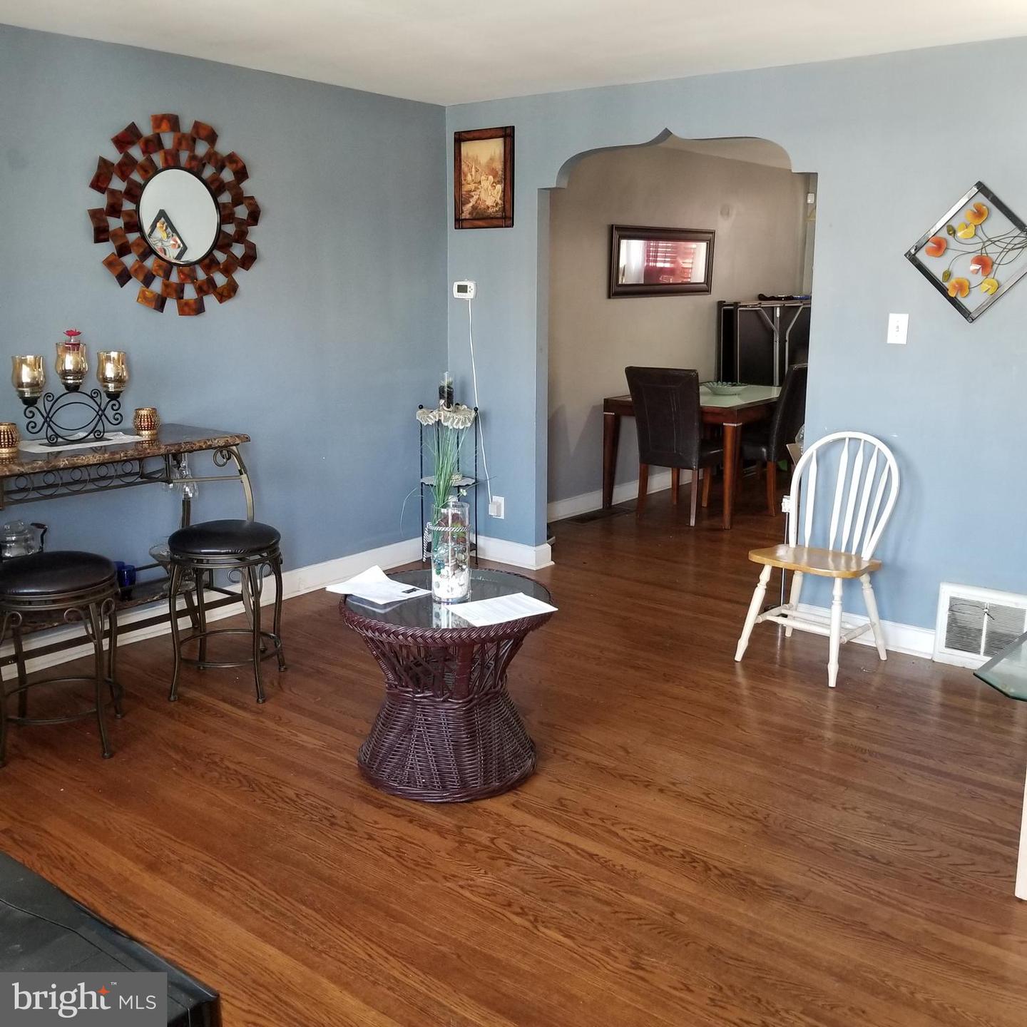 4726 Meridian St Property Photo 3