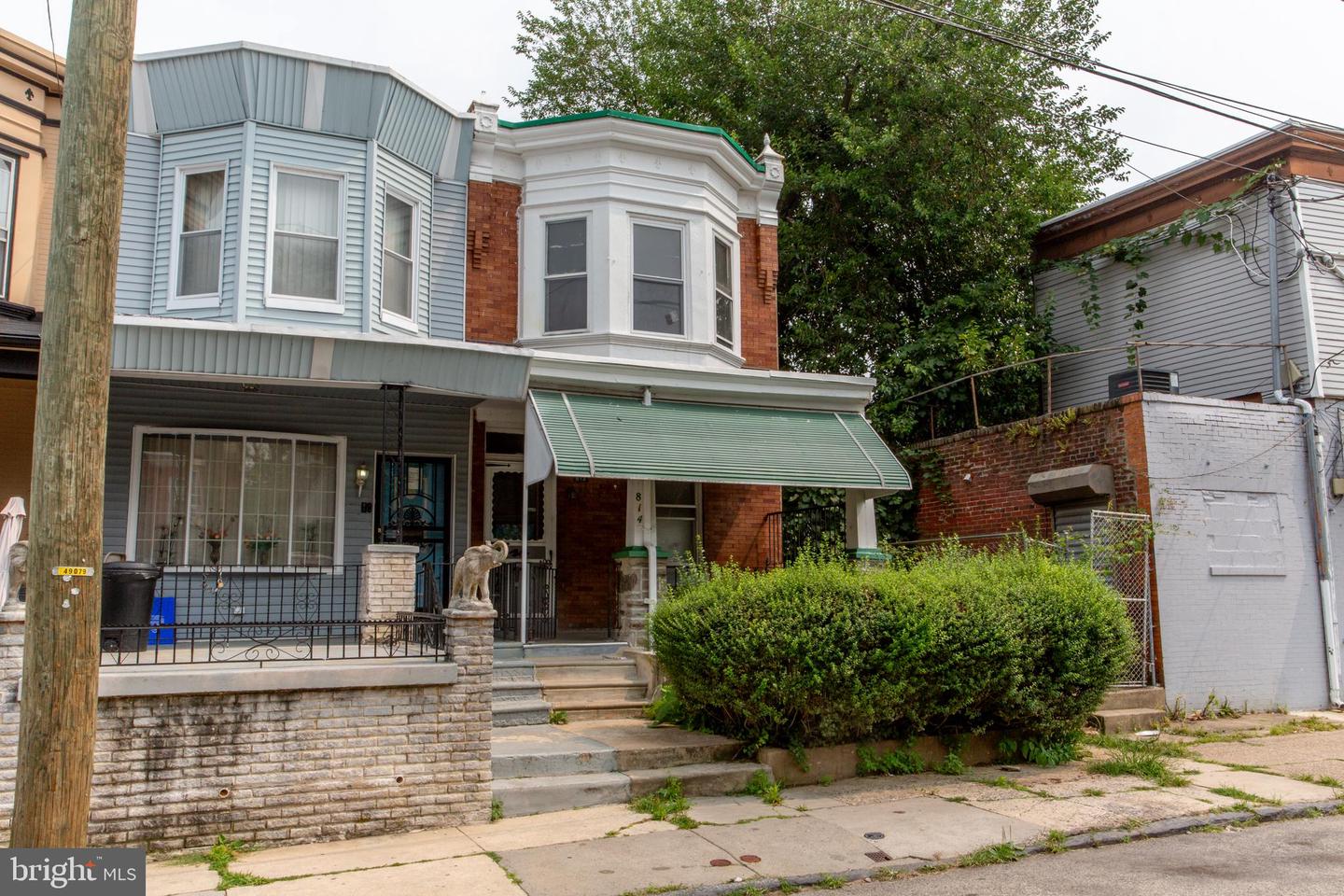 814 E Woodlawn St Property Photo 3
