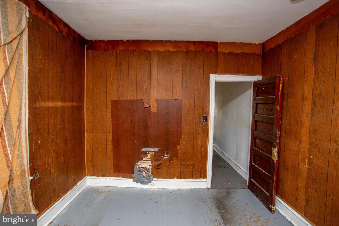 814 E Woodlawn St Property Photo 54