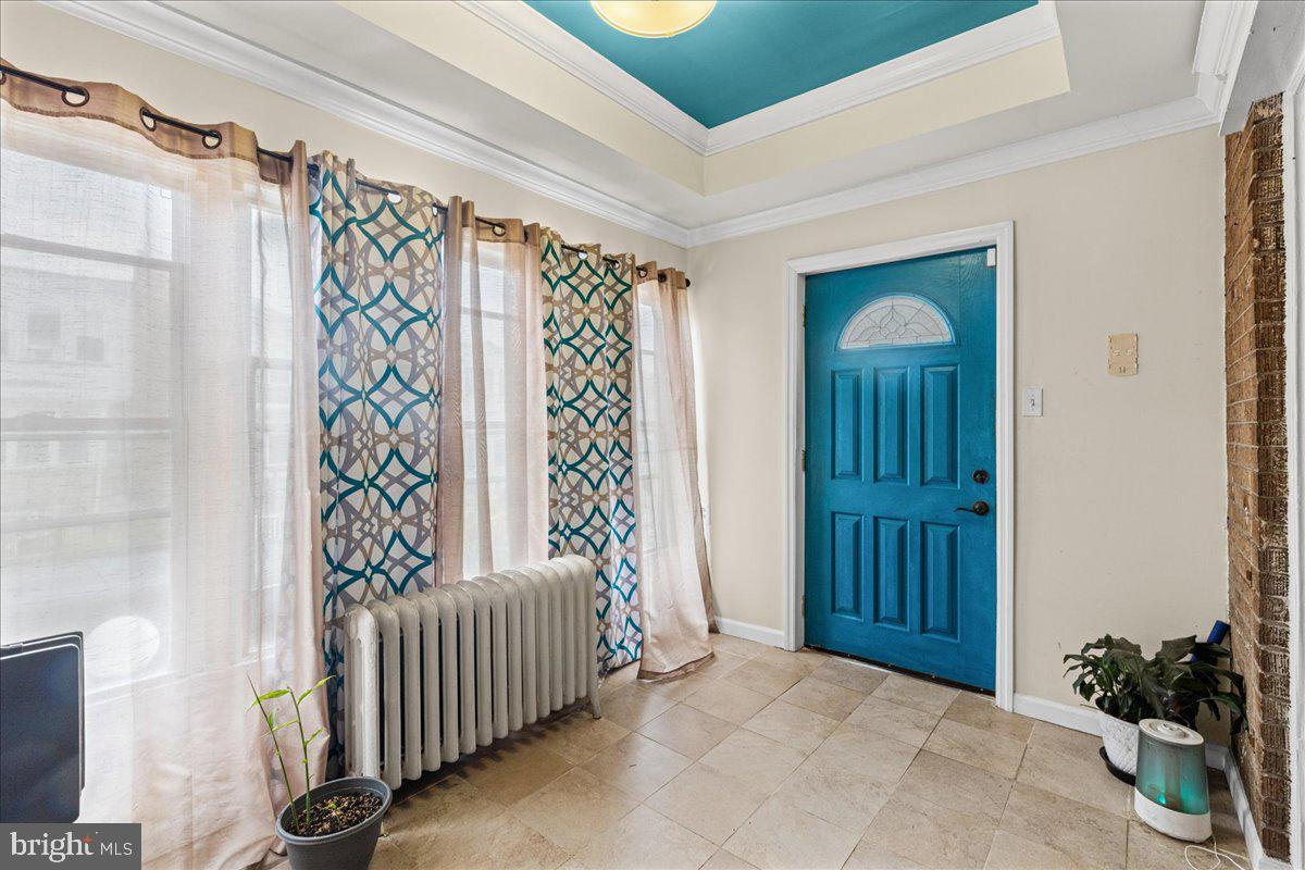 5628 N Marvine St Property Photo 1