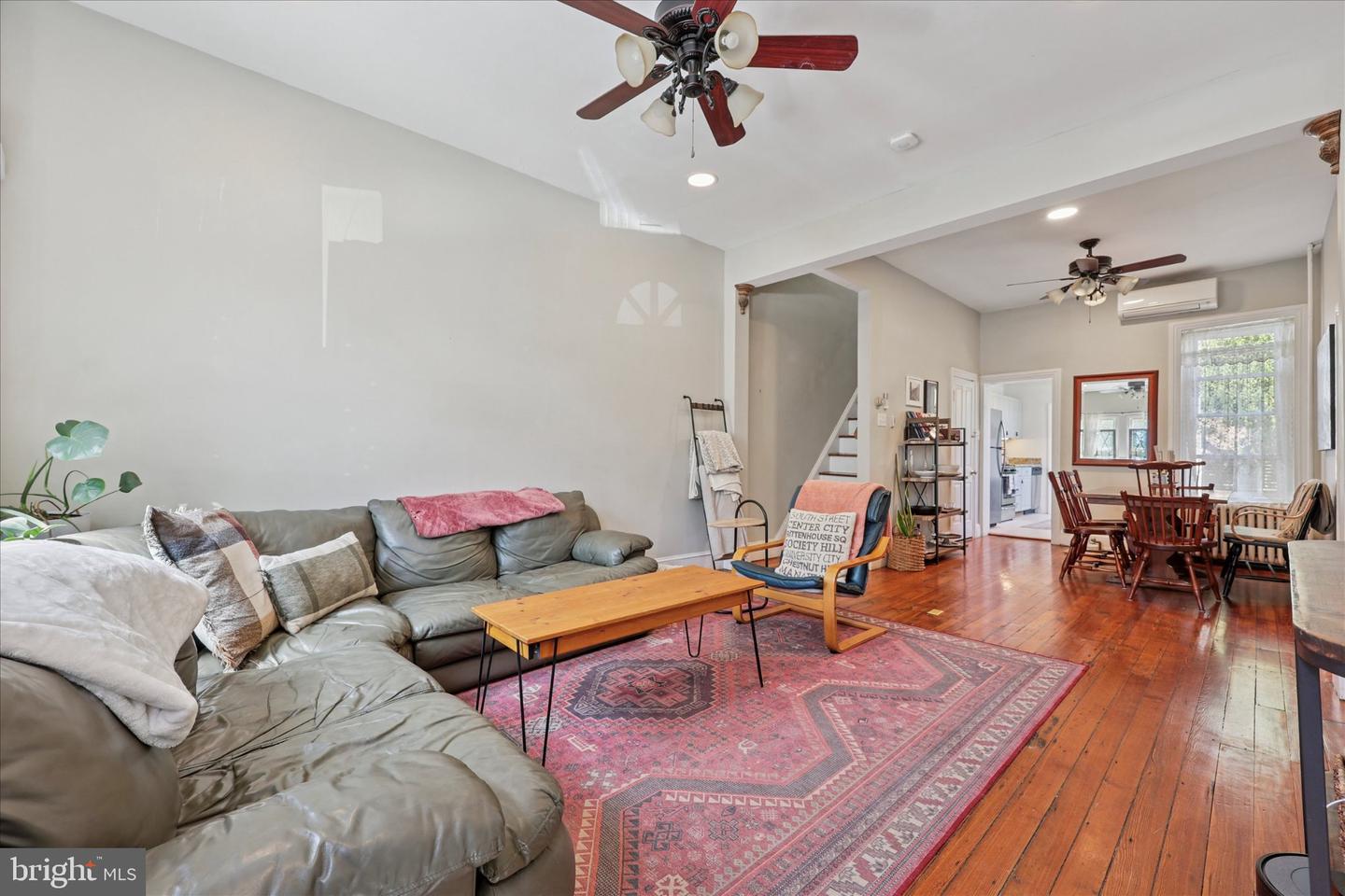 466-1/2 Conarroe St Property Photo 6