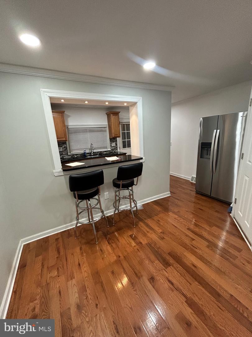 1502 E Berks Property Photo 3